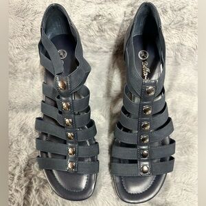 Bella Vita Sandals - Black - Size 8 - Never Worn